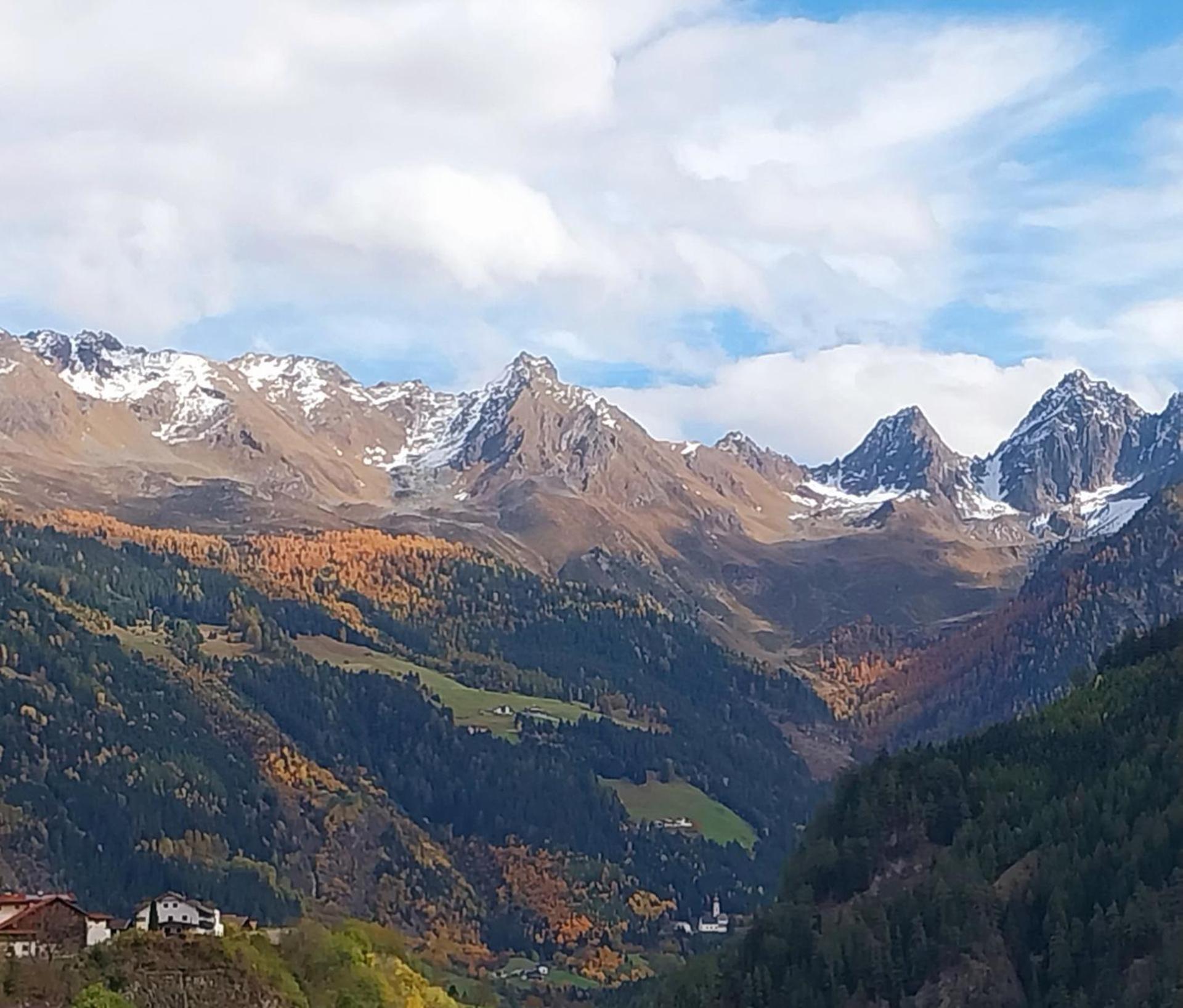 Burg Laudegg Blick Apartment Faggen Luaran gambar